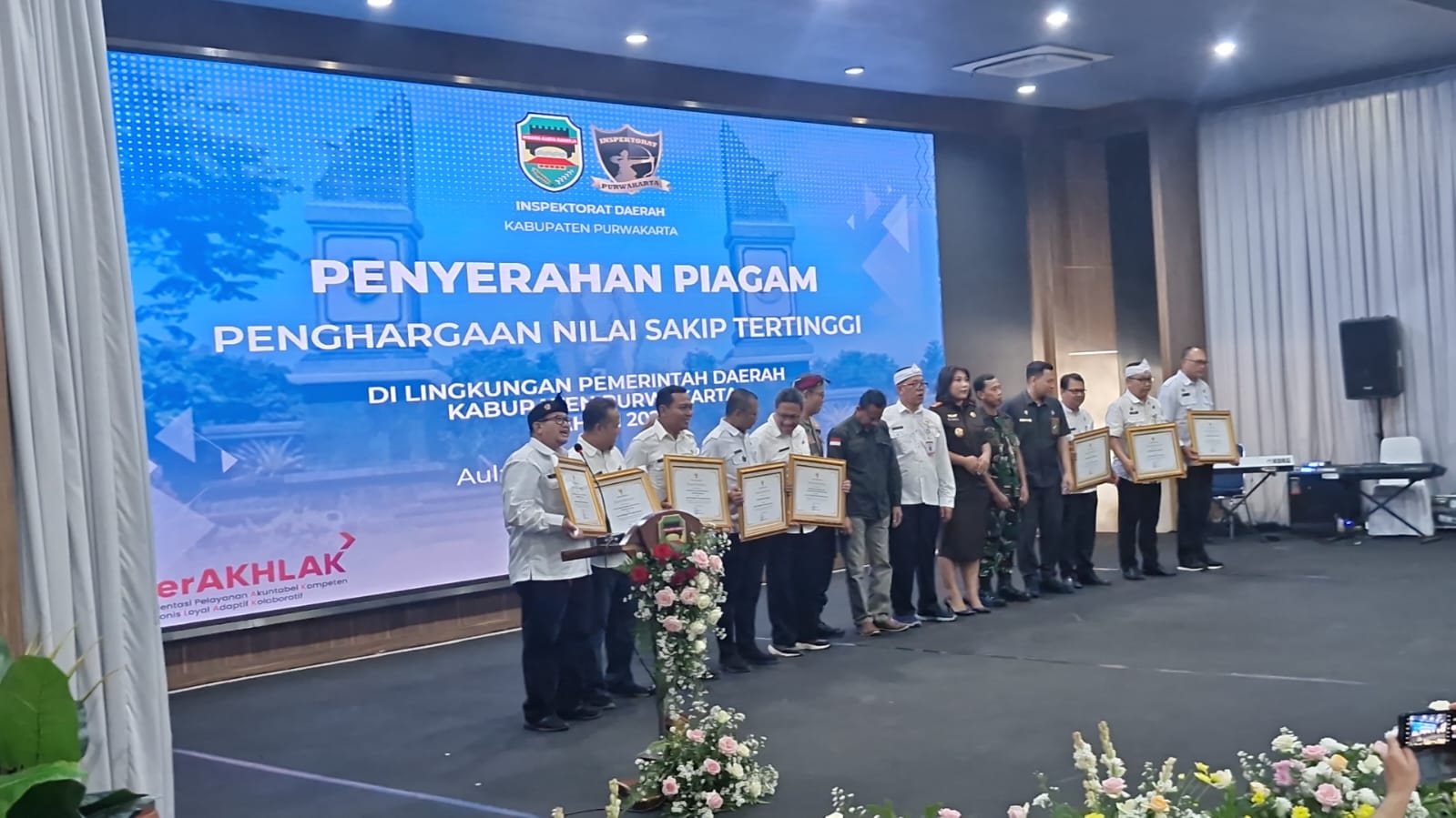 B K P S D M Meraih Juara I Nilai S A K I P Tertinggi Tahun 2025